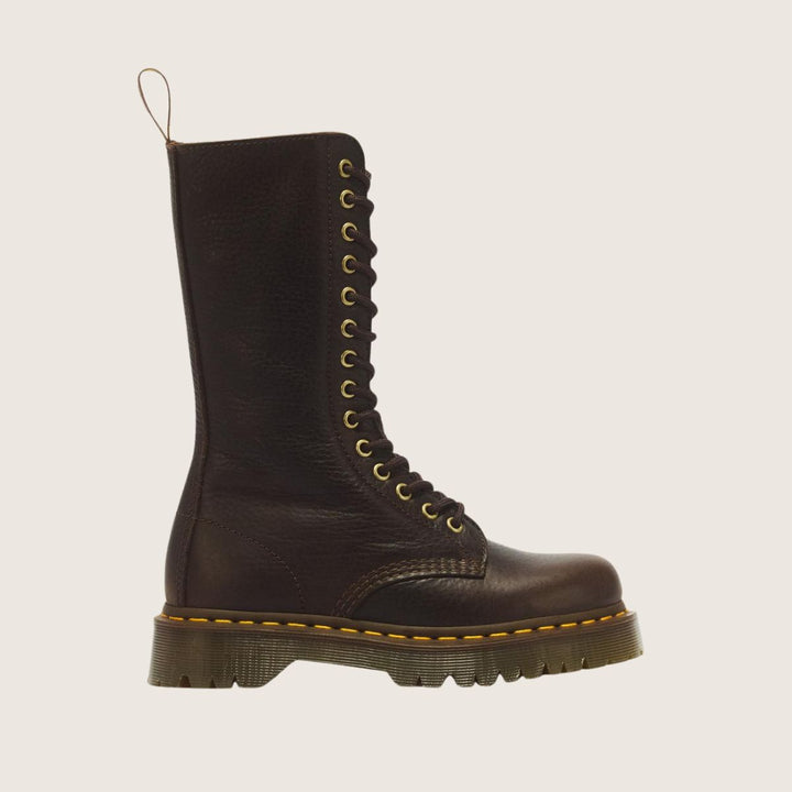 Dr. Martens Bex 1B99 Ambassador Dark Brown W