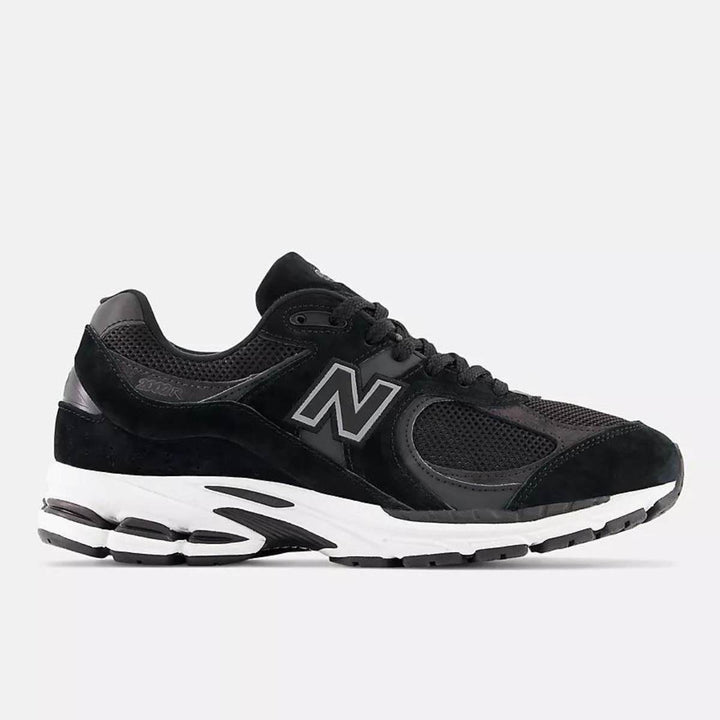 New Balance M2002R Black Uni