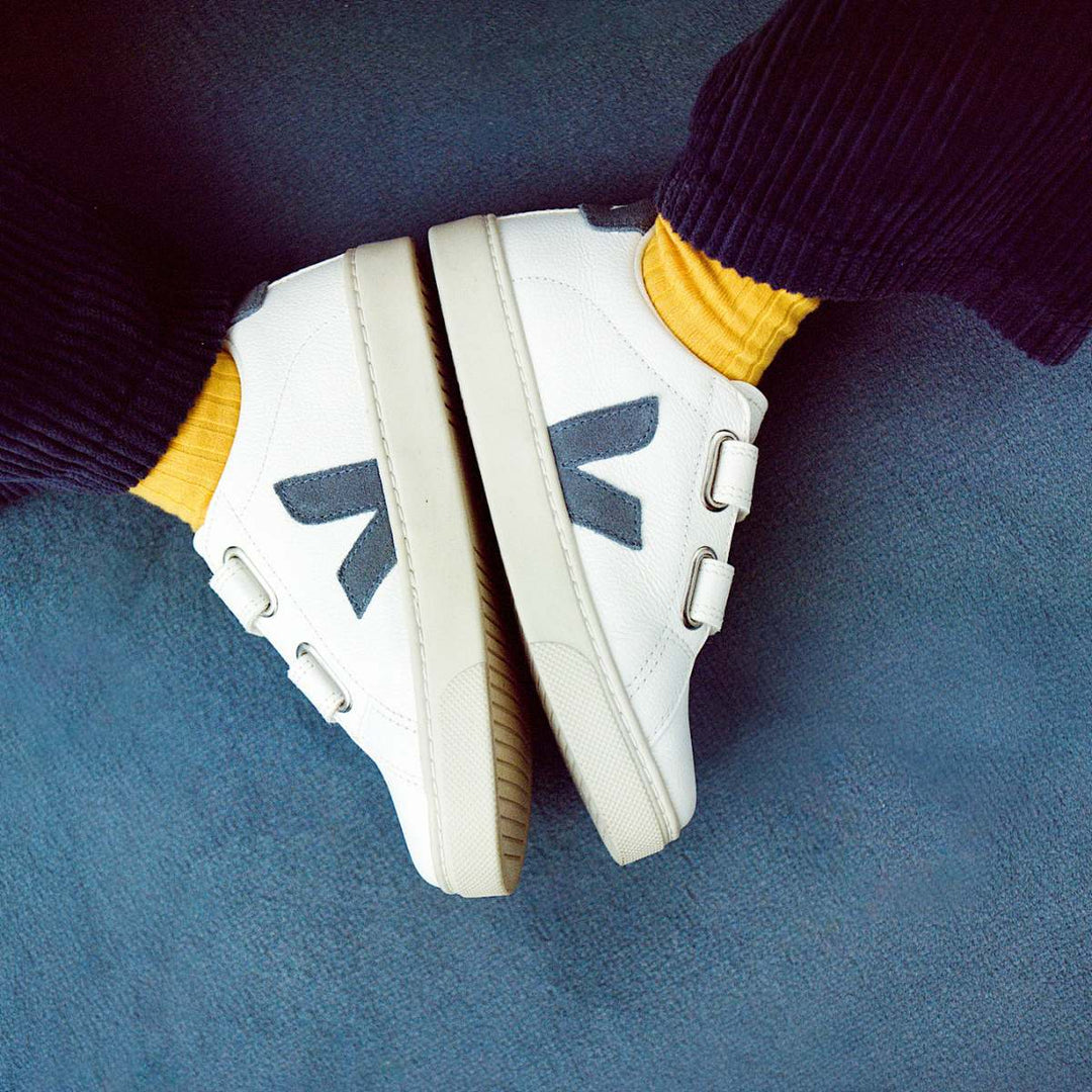 Veja Small Esplar Leather Extra White California (28-35)