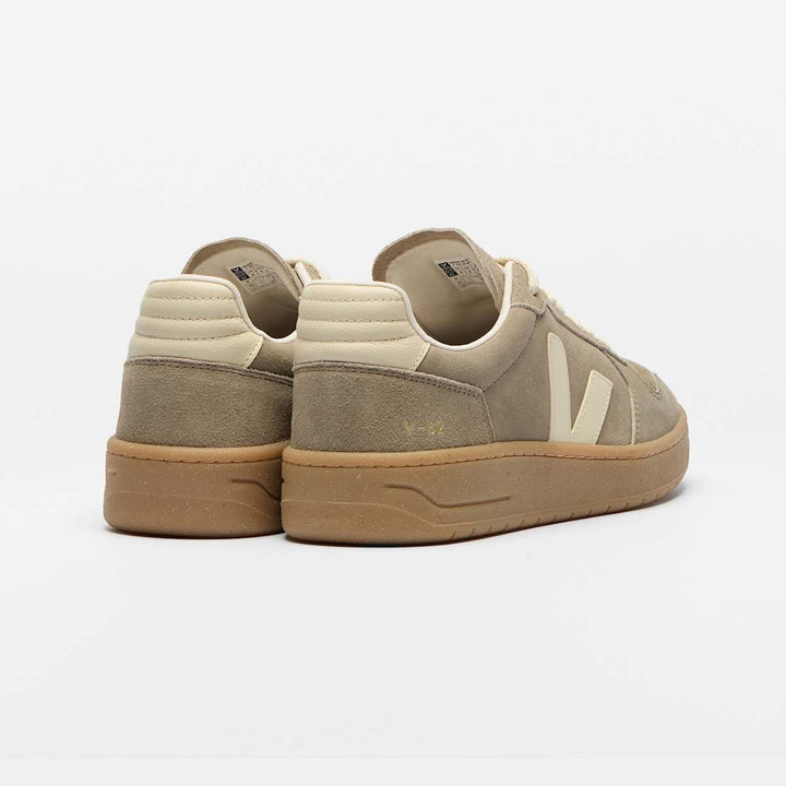 Veja V-82 II Suede Taupe Calcaire Natural