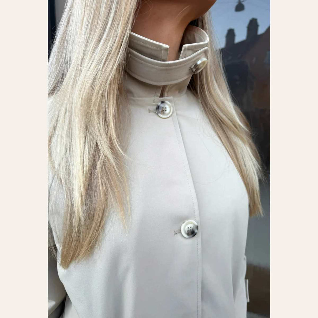 BYIC AvaIC Trenchcoat Beige