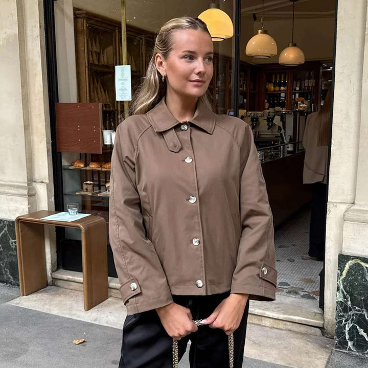 BYICA Avaic Short Trenchcoat Dark Brown