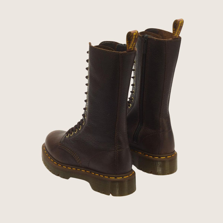 Dr. Martens Bex 1B99 Ambassador Dark Brown W