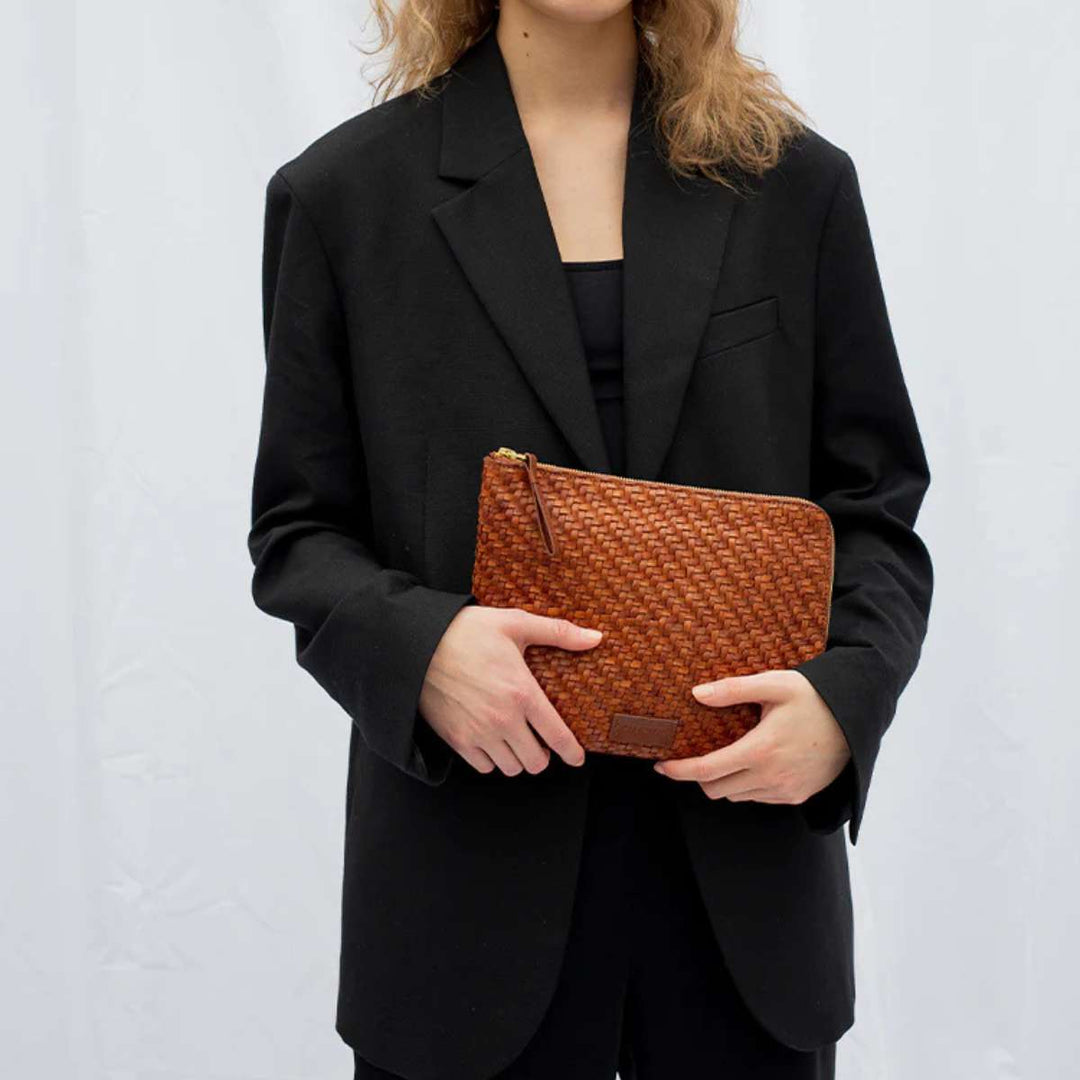 Cala Jade Batu S Black Dama