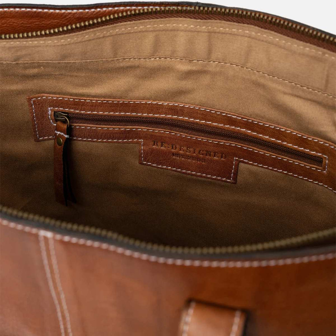 Dixie Layla Urban Walnut