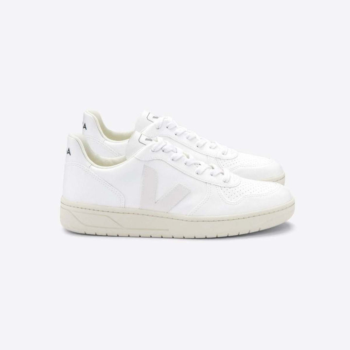 Veja V-10 CWL Full White M