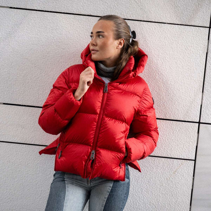 Monel Val Cenis Short Bright Red