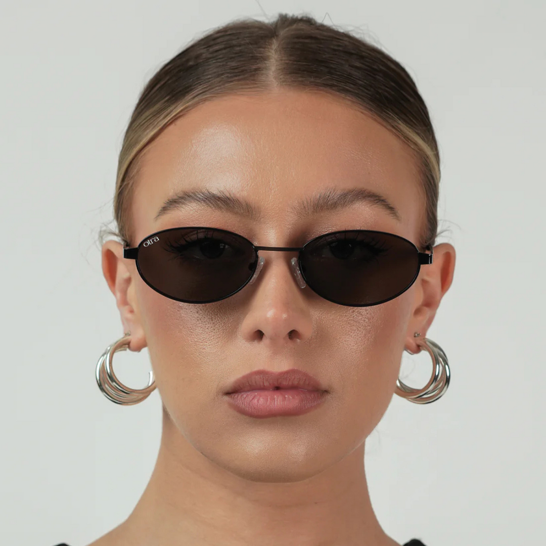 Otra Solbrille Rosie Black/Smoke