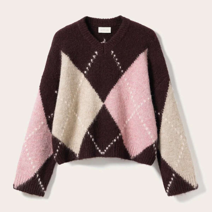 Noella Lai Knit Winetasting Mix