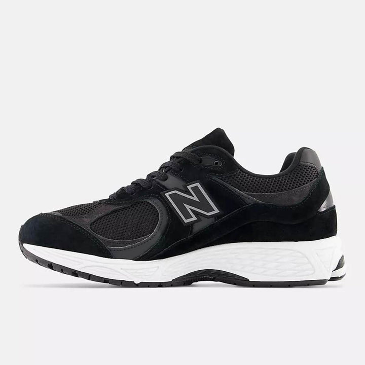 New Balance M2002R Black Uni