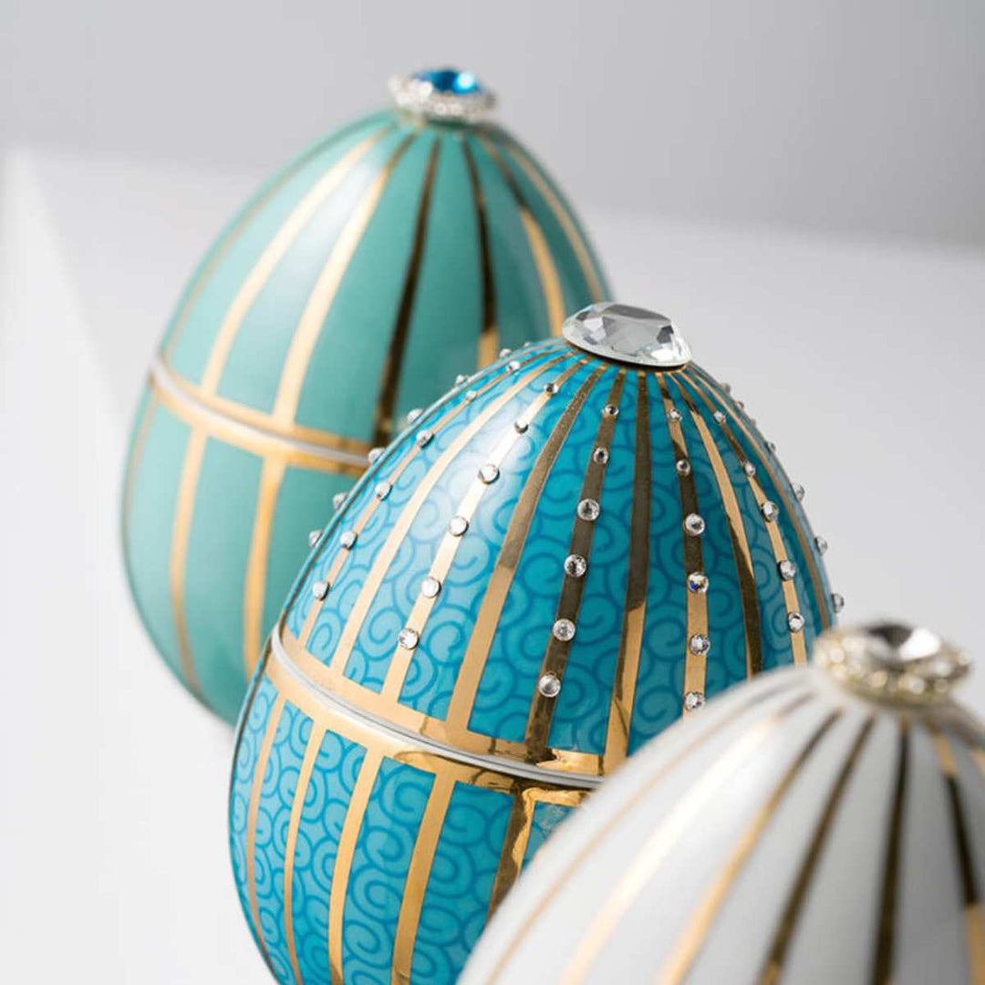 Ladenac egg Candle 220g Boisse De Russie