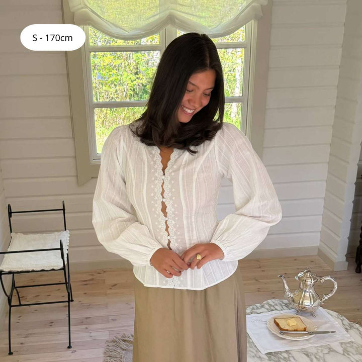 BYIC HazelIC Shirt White Embroidery