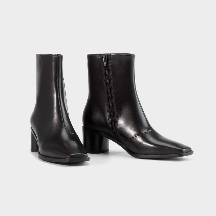 Vagabond Fay Black W