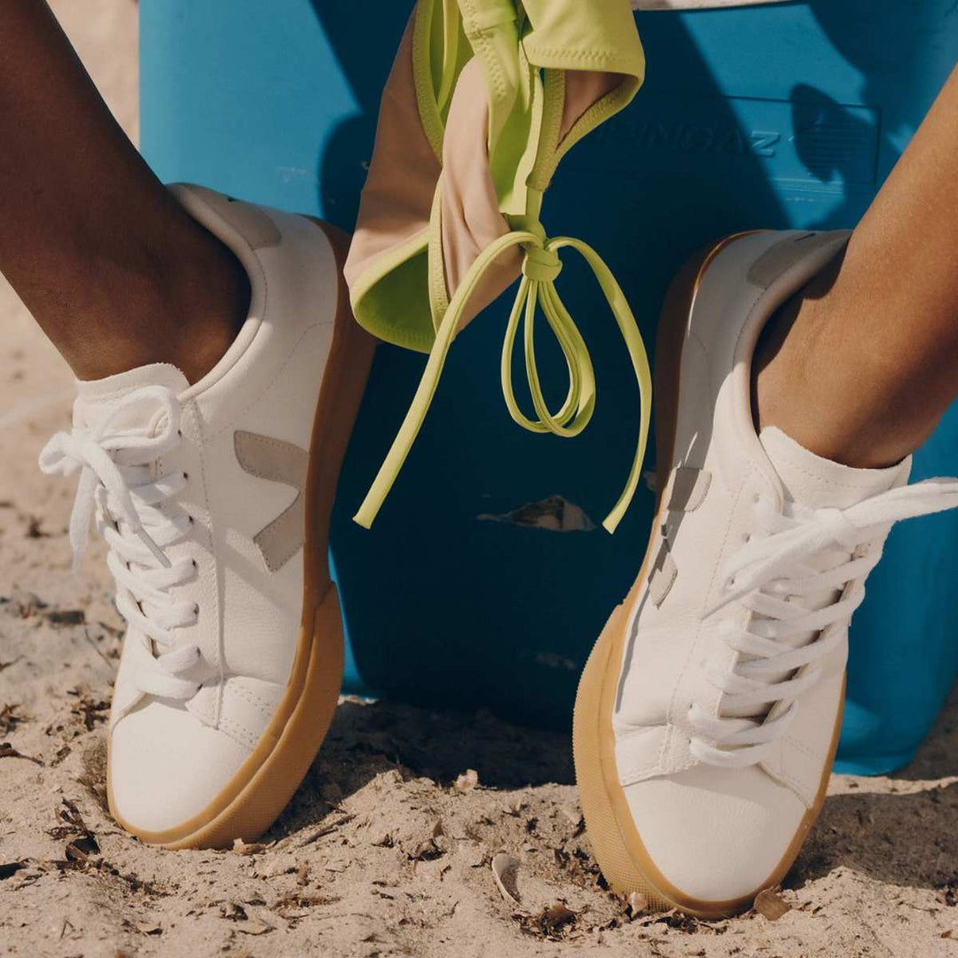 Veja Campo White/Natural W