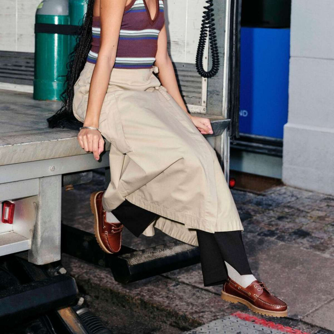 Bianco Biacapri Boat Shoe Pull Up Leather Brown W