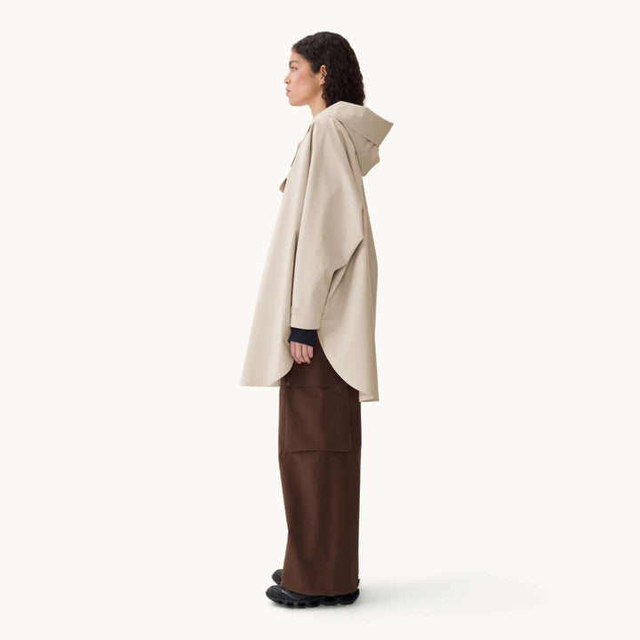 BLÆST Bergen Poncho Beige