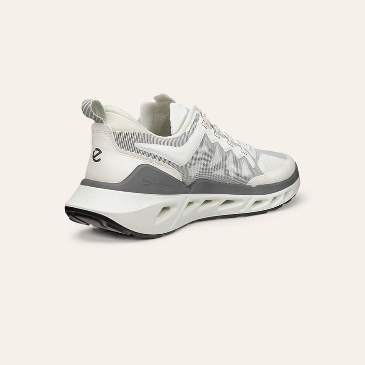 ECCO Biom 720 White M