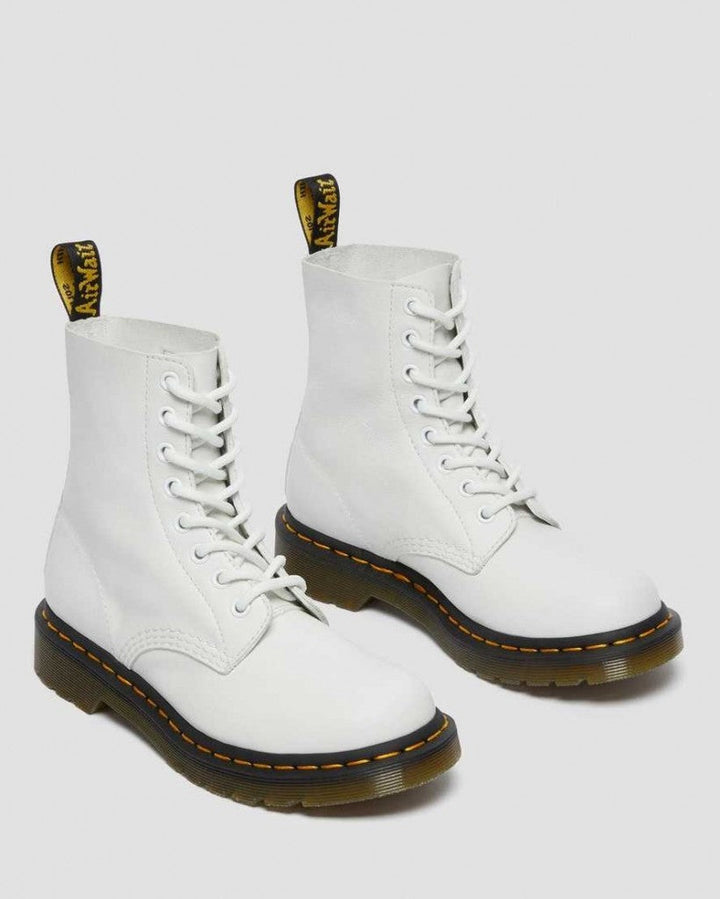 Dr. Martens 1460 Pascal Hvit W