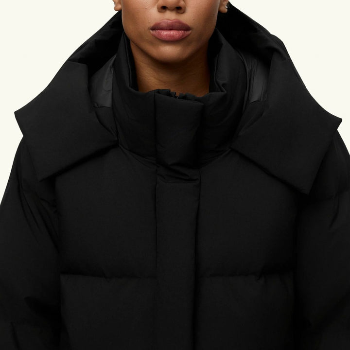 BLÆST Selje Down Jacket Black