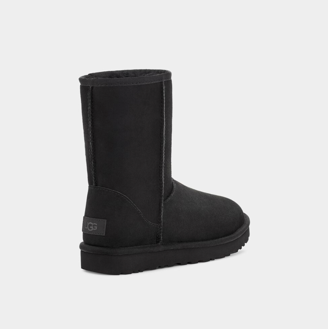 UGG Classic Short II Svart W