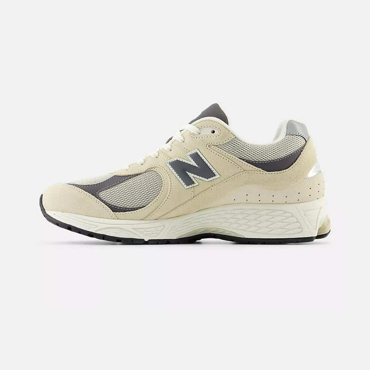 New Balance M2002 Sandstone/Magnet M