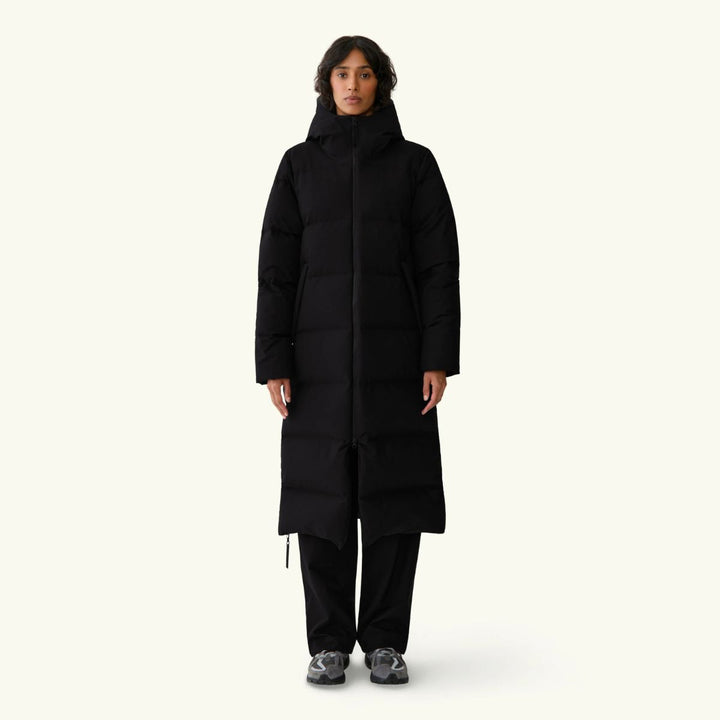 BLÆST Innvik Down Coat Black