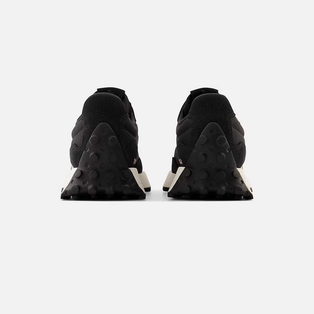 New Balance WS327 Black/Sea Salt W