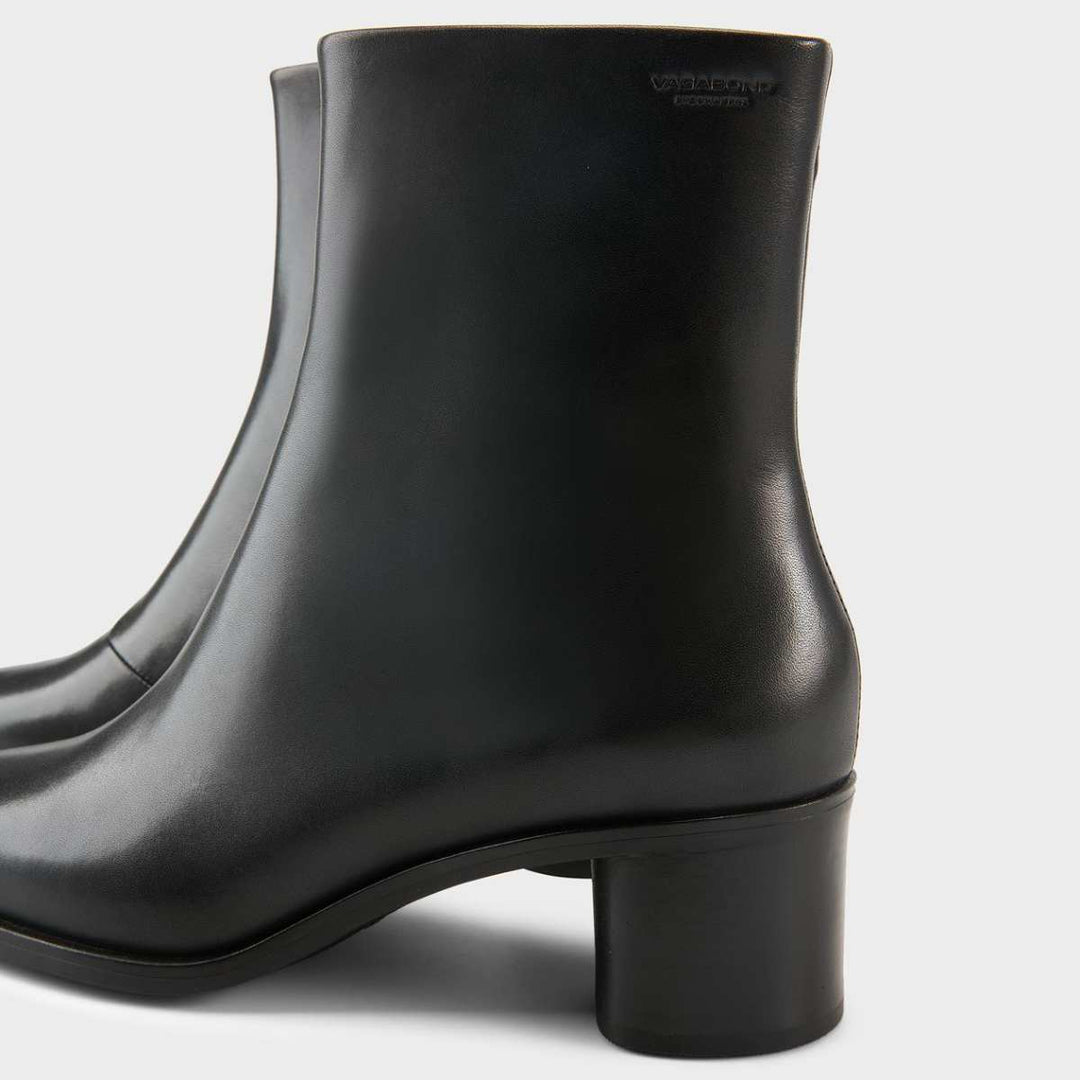 Vagabond Fay Black W