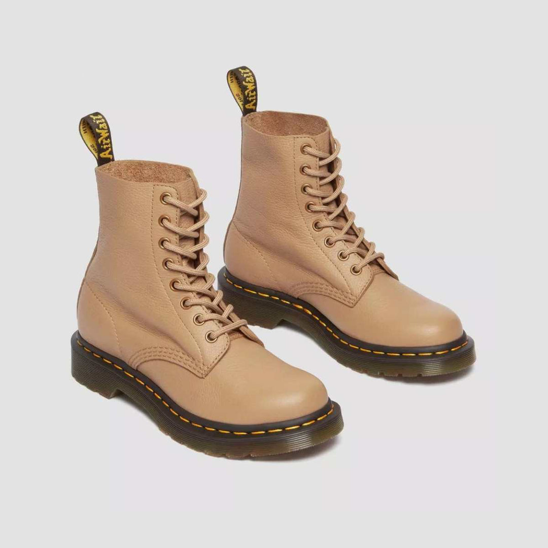 Dr. Martens 1460 Pascal Virginia Savannah Tan W