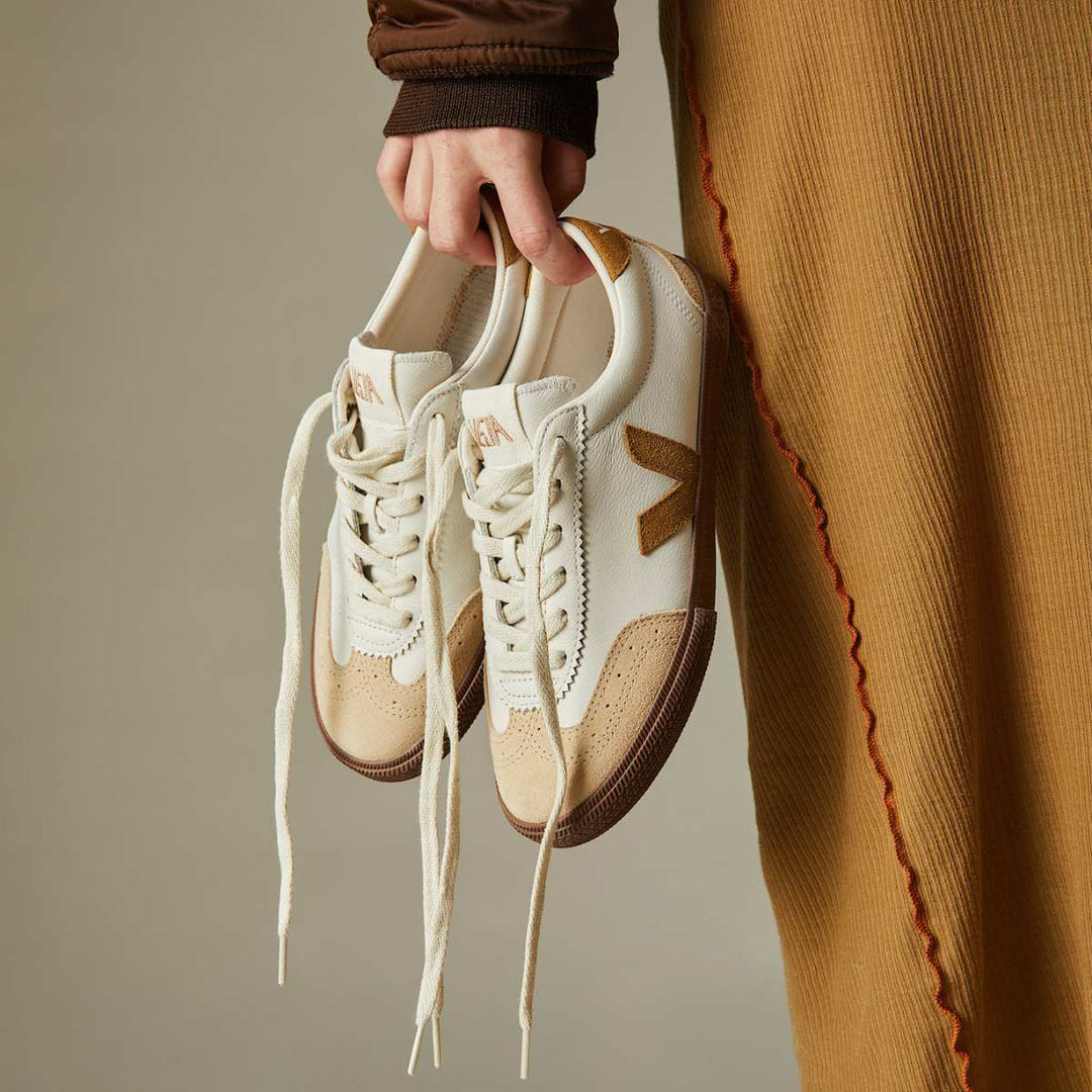 Veja Volley White Tent Bark W