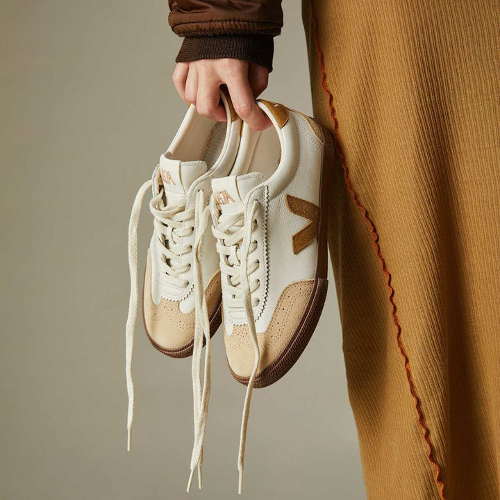 Veja Volley White Tent Bark W