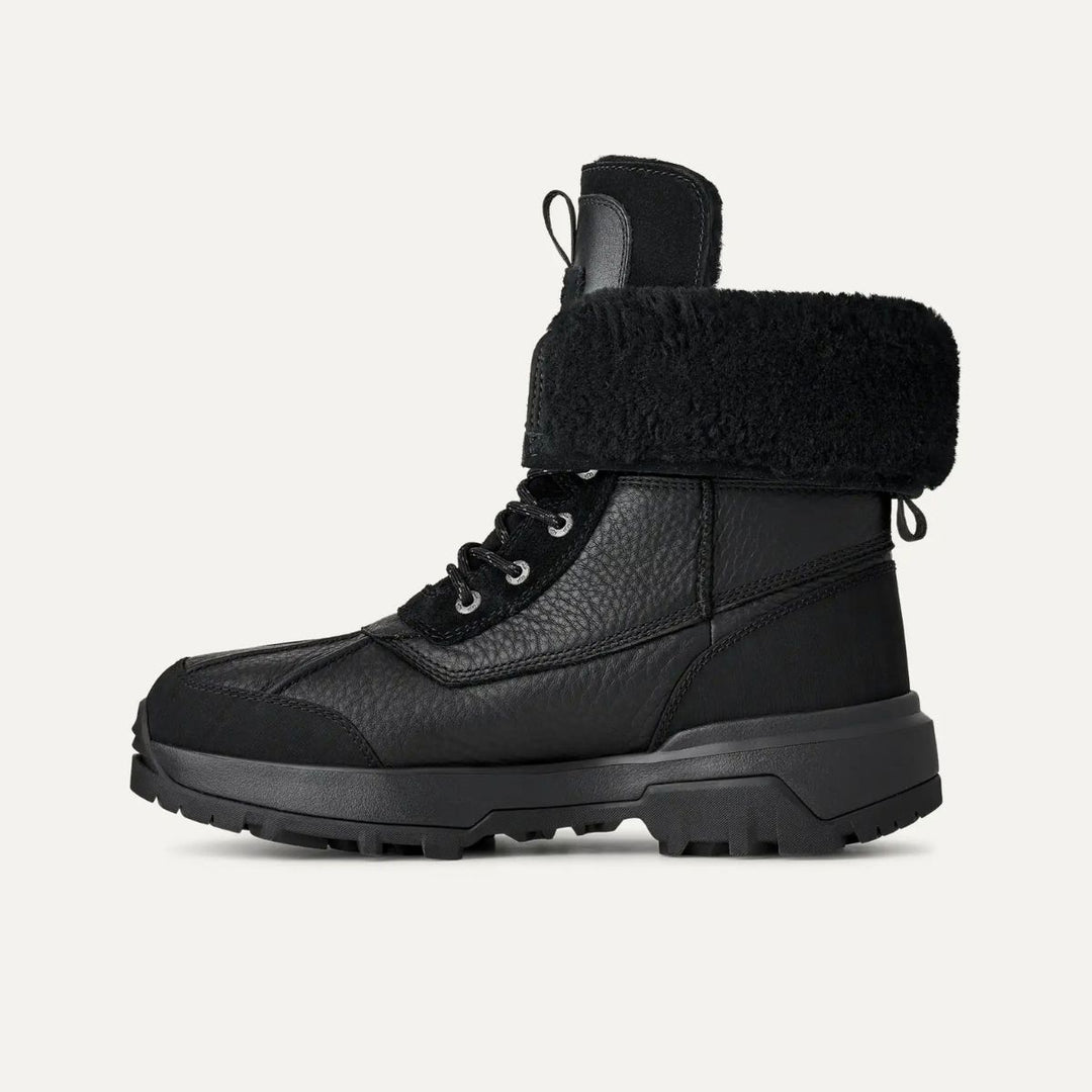 UGG Adirondack Boot XXV Black M