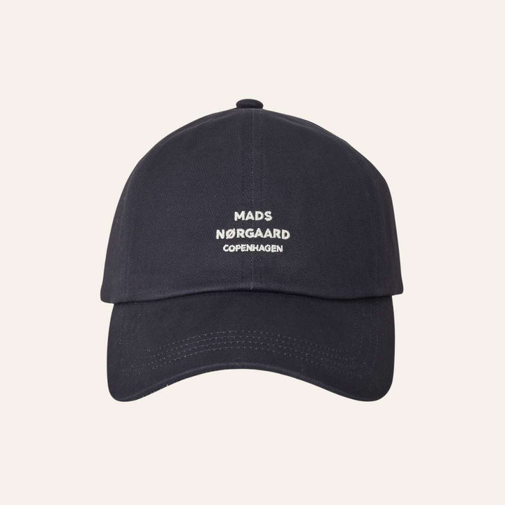 Mads Nørgaard Caps Parisian Night