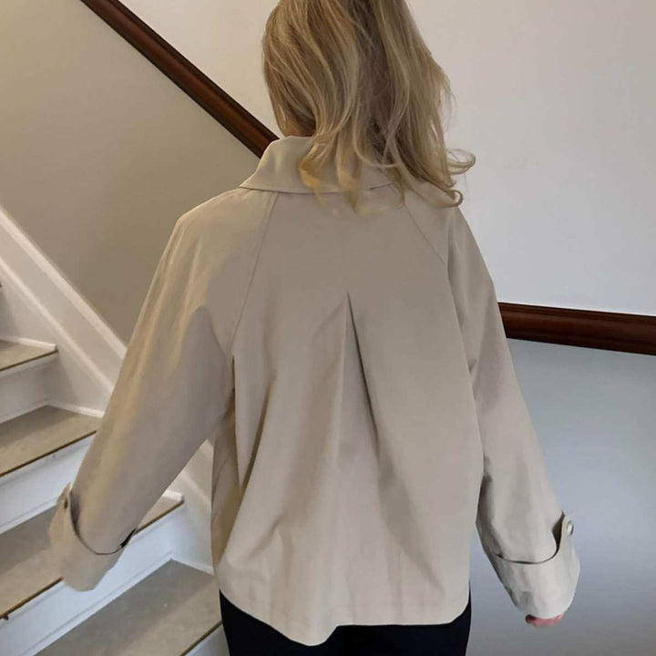 BYICA Avaic Short Trenchcoat Beige