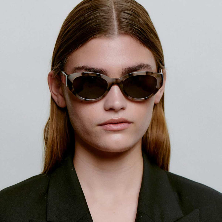 A. Kjærbede Winnie Solbrille Cookie Dough