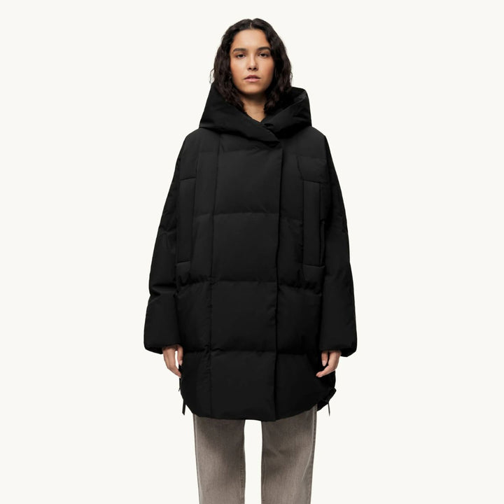 BLÆST Spitsbergen Down Coat Black