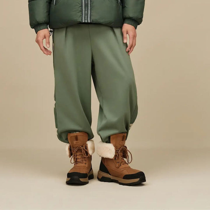 UGG Adirondack Boot XXV Chestnut M