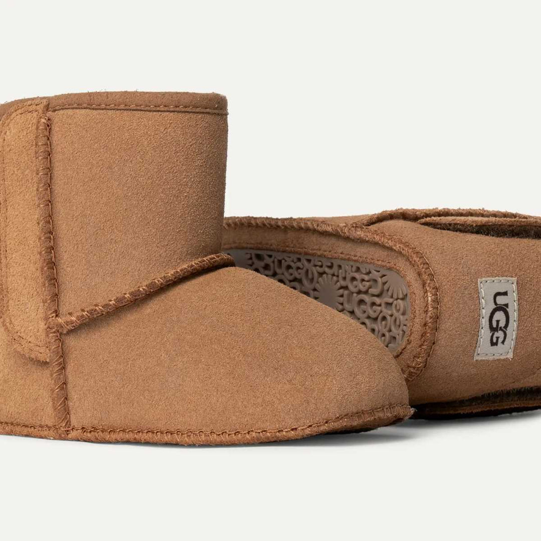 UGG Classic Chestnut Baby