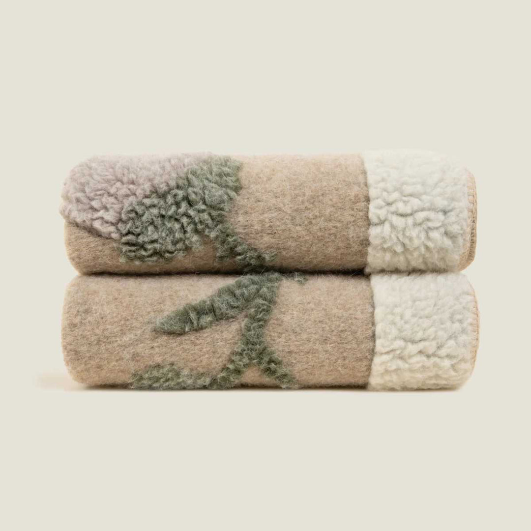 Frati Fane White Boiled Wool 150x190cm