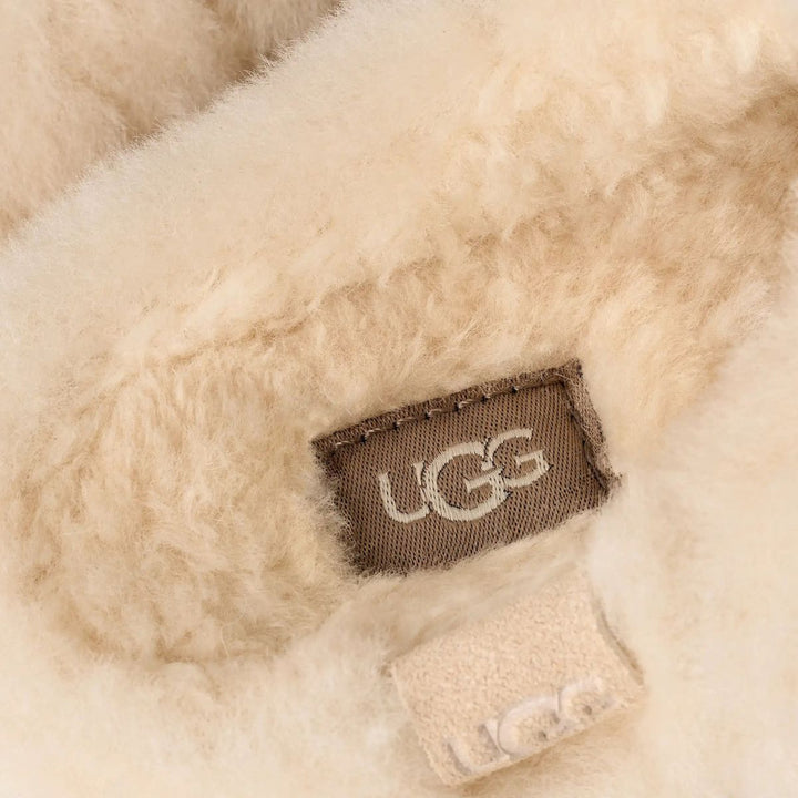 UGG Classic Fluffed Slip-On Natural K