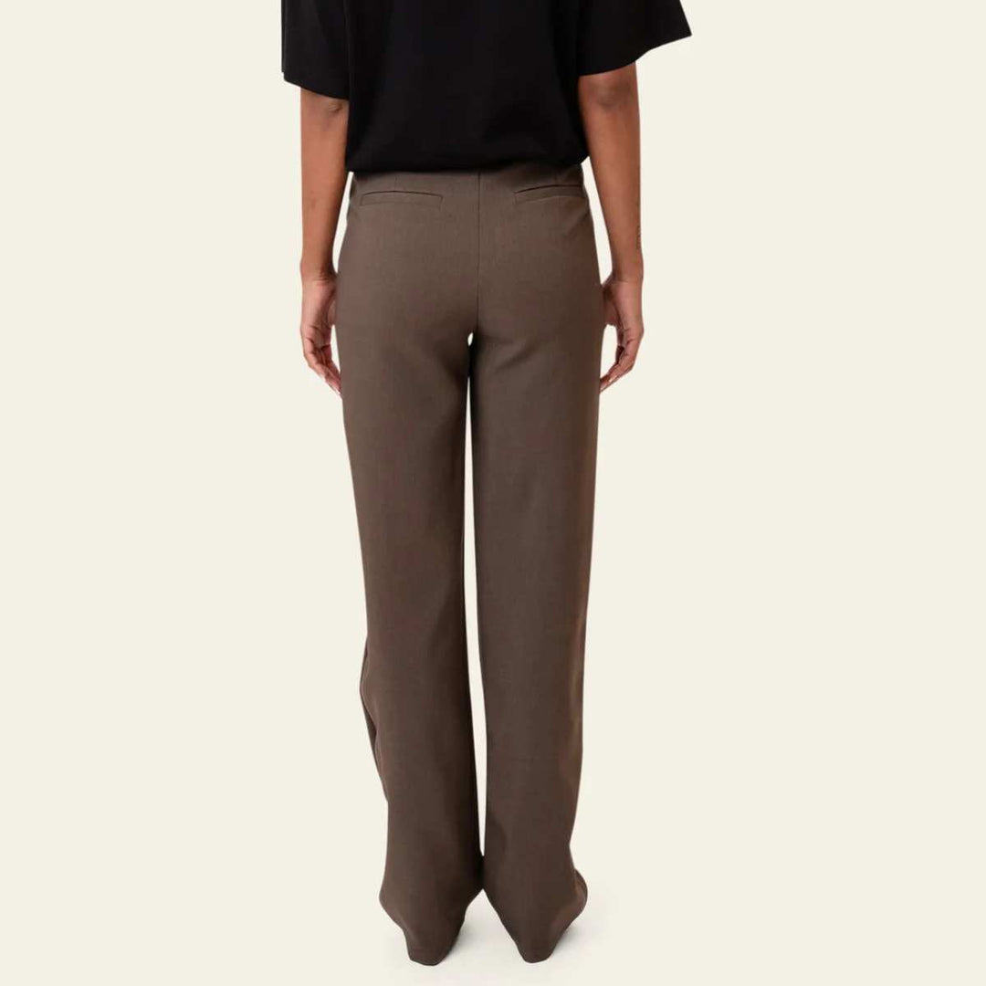 BYIC SignatureIC Pants Dark Brown