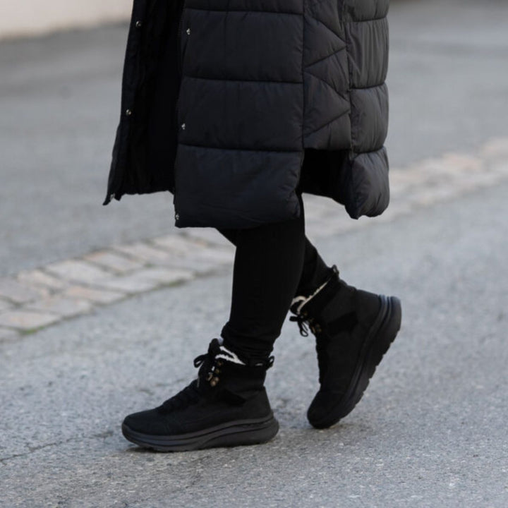 Roberto Rosso Rifugio Vintersko Black W