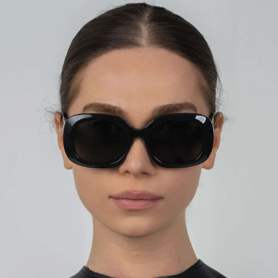 Otra Valerie Black/Smoke