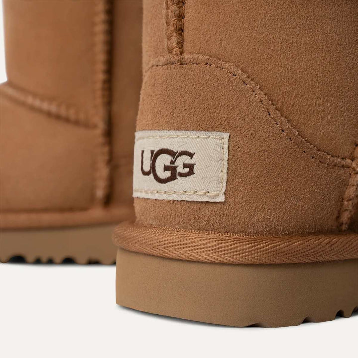 UGG Classic II Chestnut B