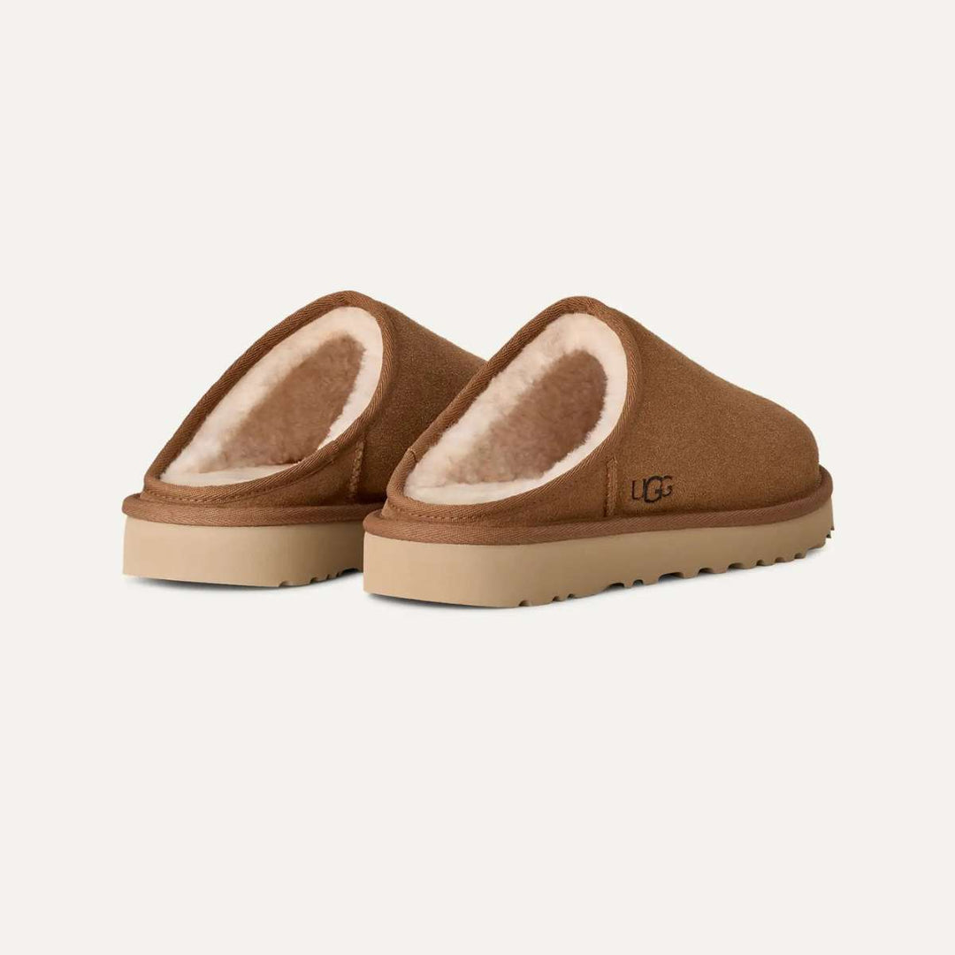 UGG Classic Slip On Tøffel Chestnut M