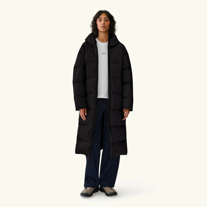 BLÆST Innvik Down Coat Black
