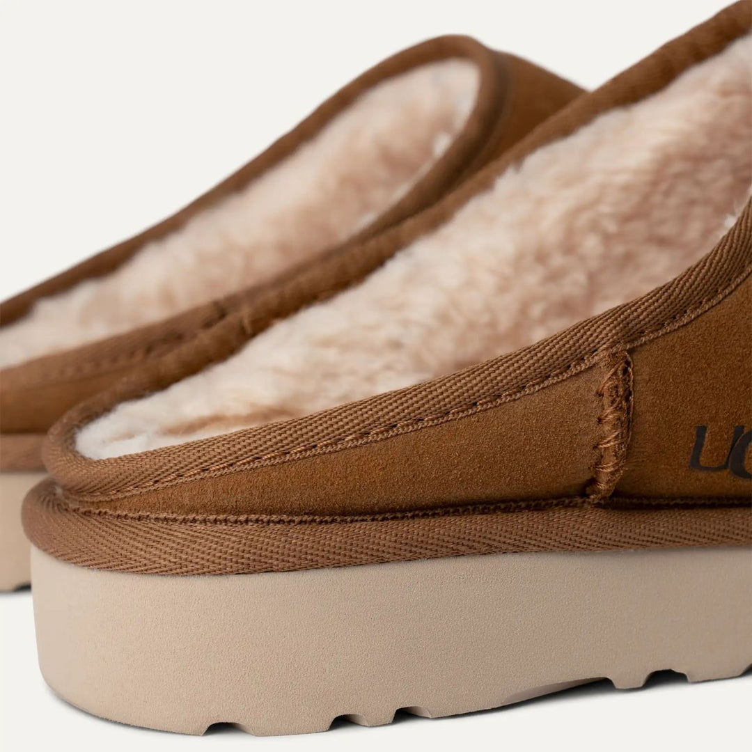UGG Classic Slip On Tøffel Chestnut M