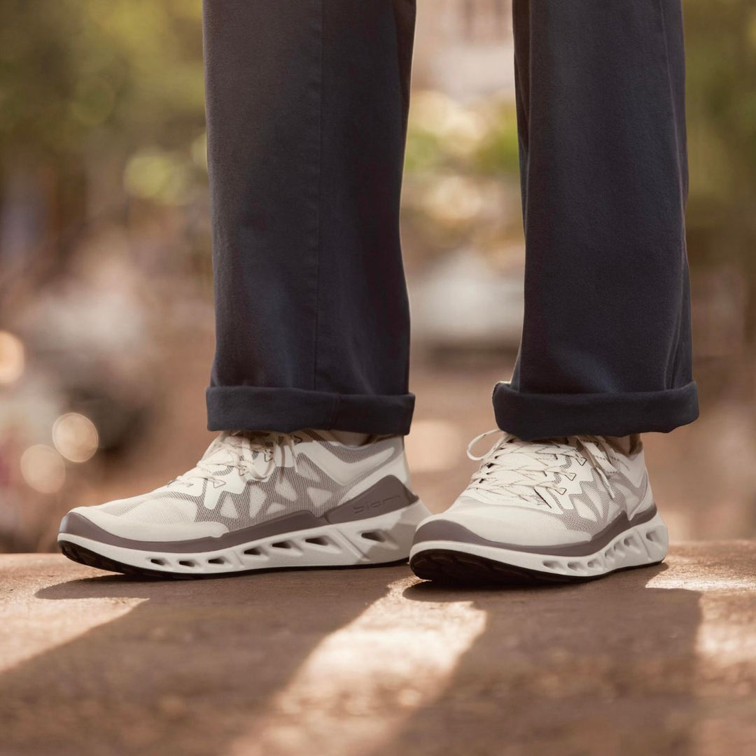 ECCO Biom 720 White M