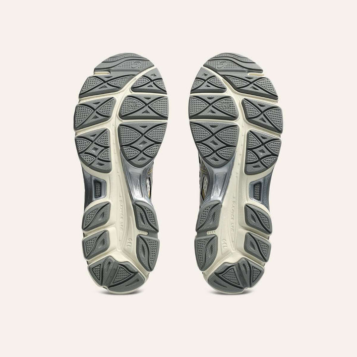 Asics Gel-Cumulus 16 Cream/Clay Grey W