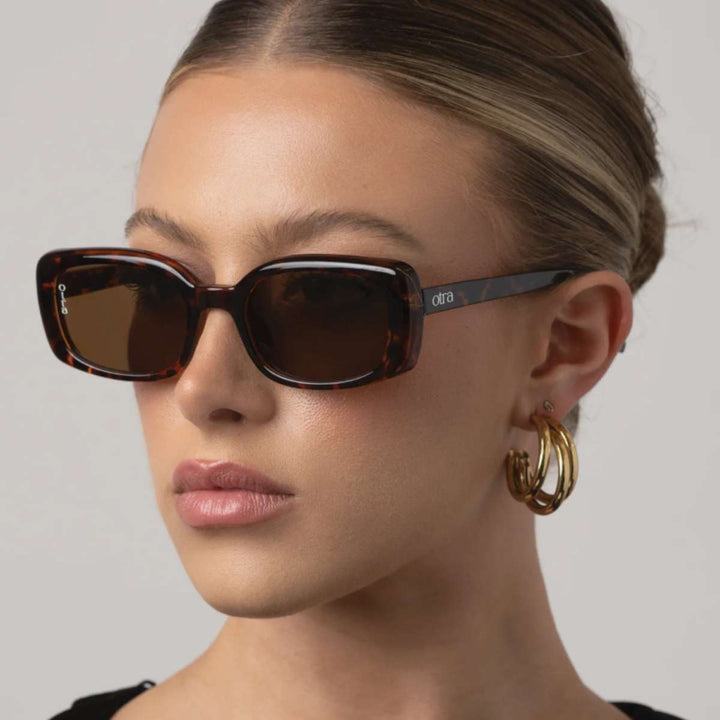 Otra Daisy Tort/Brown